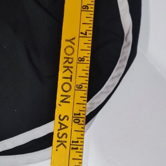 Nike athletic short black women's junior size M - Picture 11 of 12